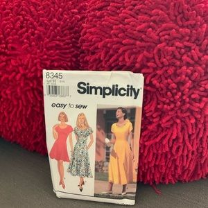 Vintage ladies dress pattern size H or 6-10